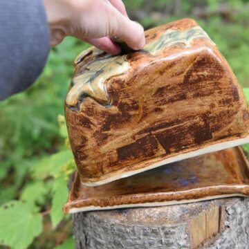 Acorn Butter Dish (Pottery)