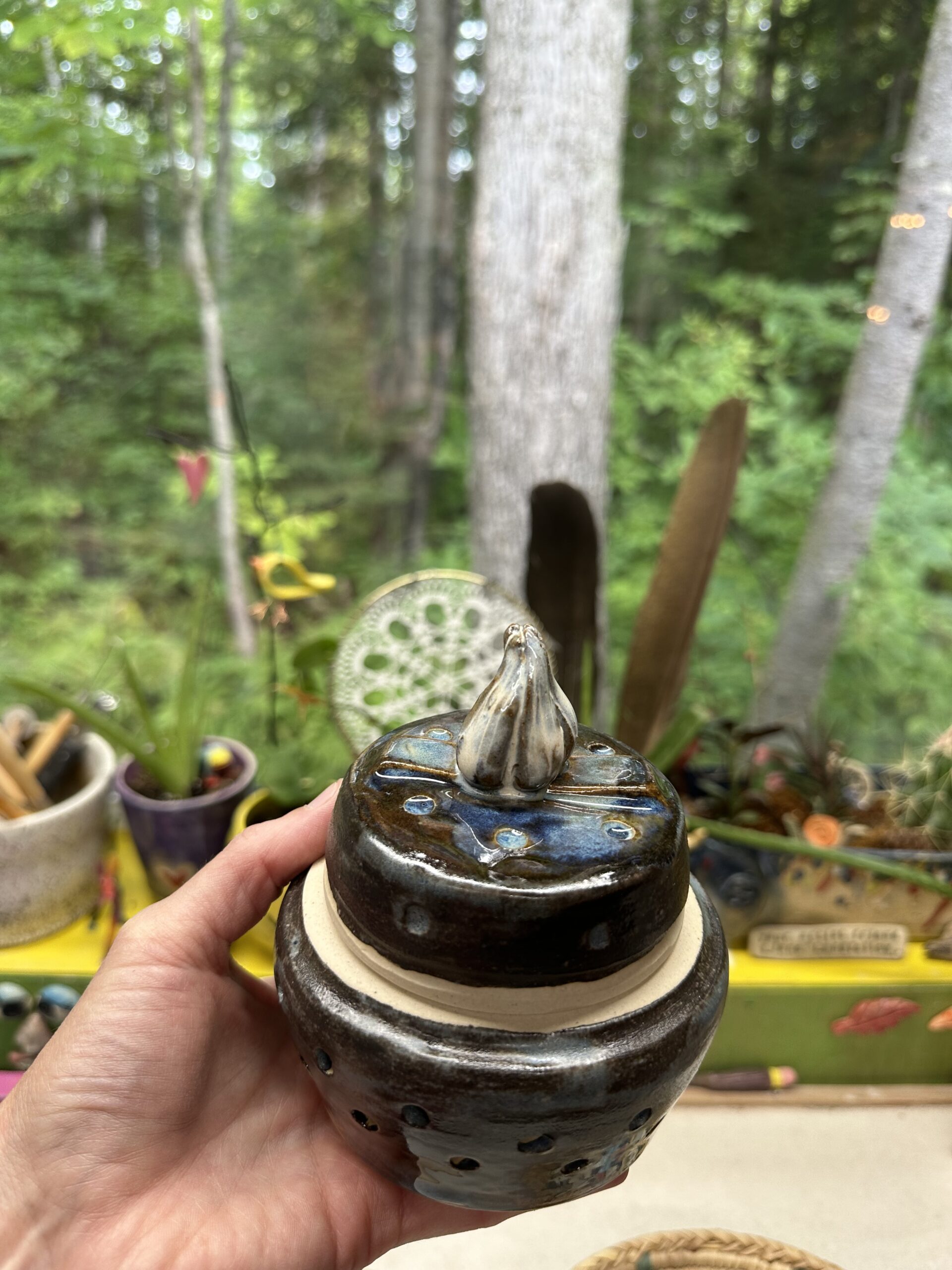 Garlic Keeper (Acai Glaze)