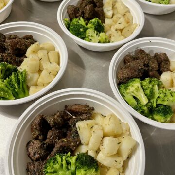 Steak Bites with Garlic Butter Dinner, Homestyle Potatoes & Broccoli